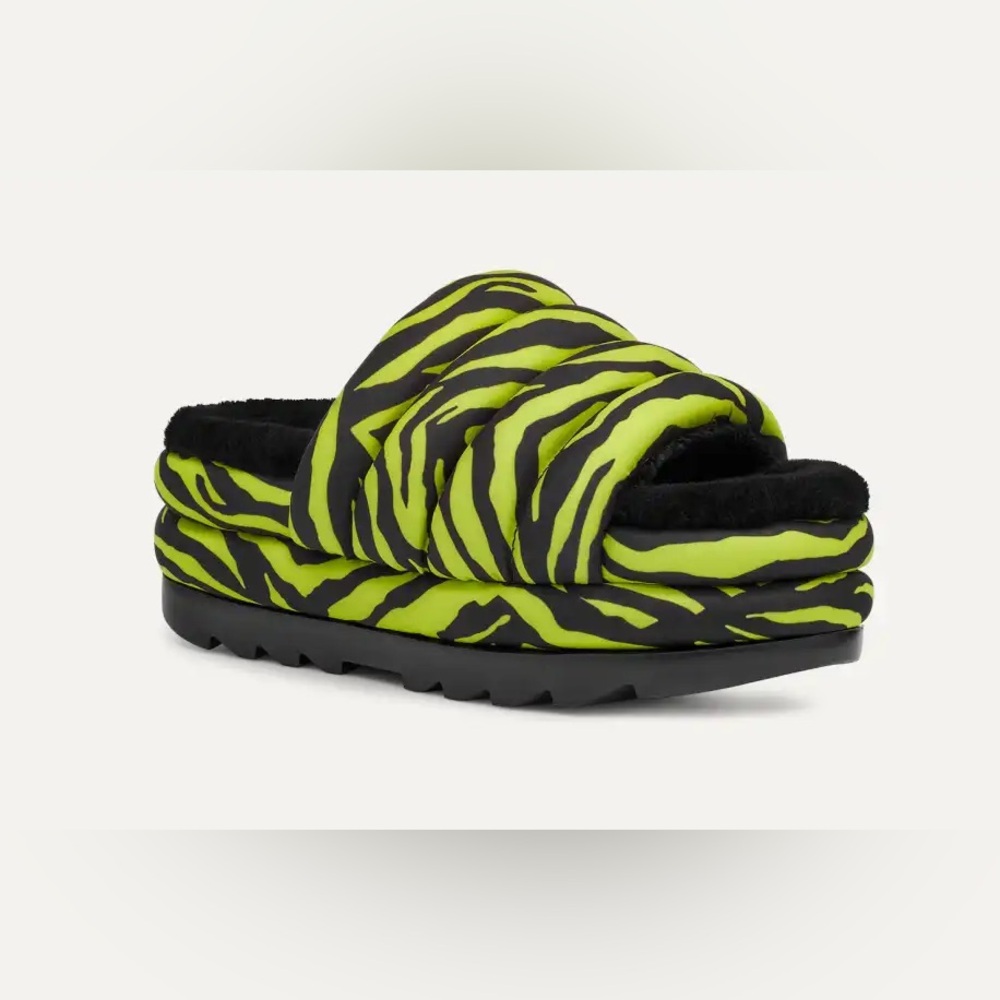 UGG Maxi Slide Tiger Print Size 7 NIB